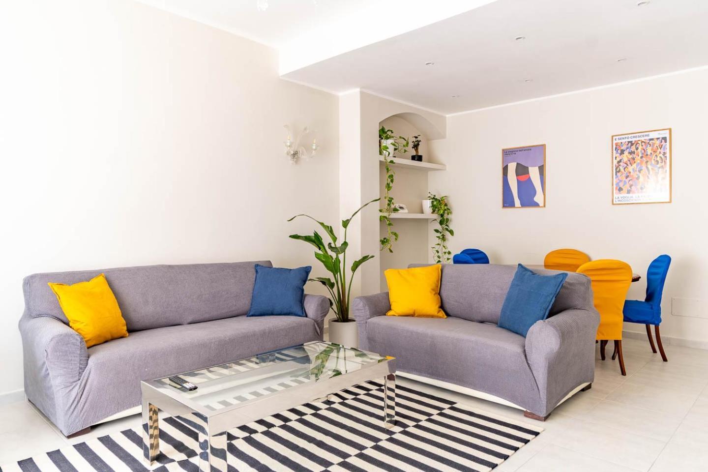 Dimora Manzoni - Bari Center Apartment ภายนอก รูปภาพ